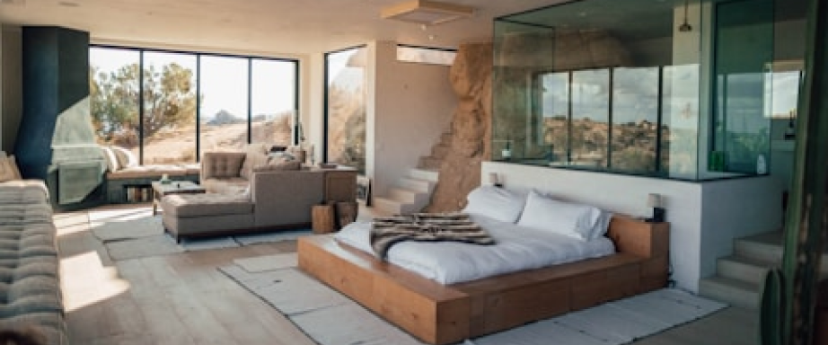 Luxury property main 2